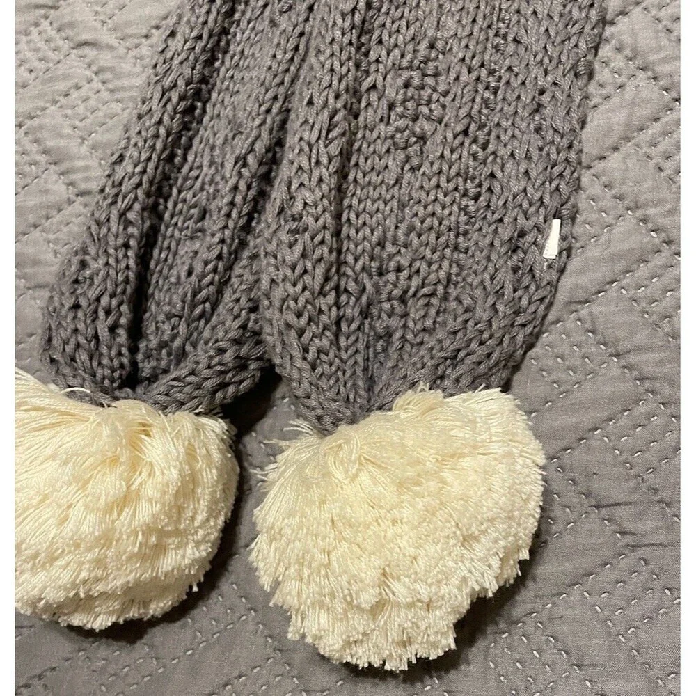 Aran Pom Pom Knit Scarf Patrick Francis Irish 65.5 inches in length
